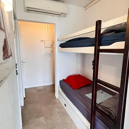 Heliotel Marine 30m2 Tres Lumineux Avec Terrasse 17m2 Au 3eme Etage Apartmán *